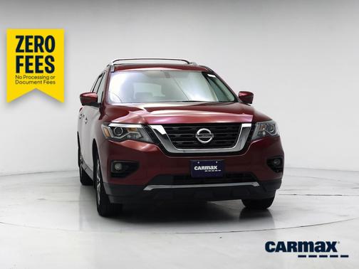 Red 2017 Nissan Pathfinder SL
