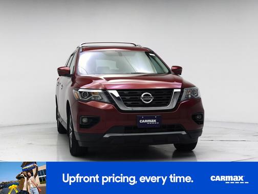 Red 2017 Nissan Pathfinder SL