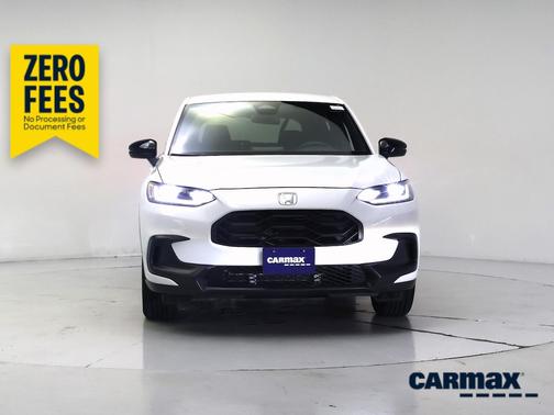 White 2024 Honda HR-V Sport