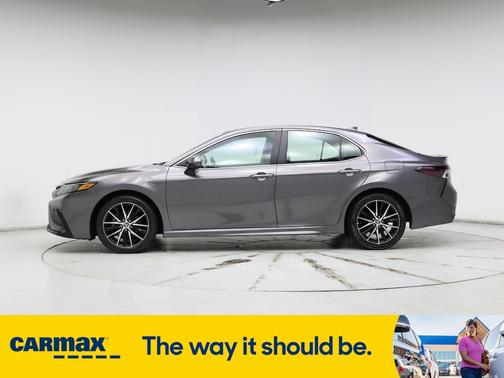 2021 Toyota Camry SE Night Shade