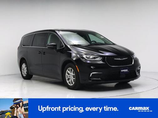 Black 2024 Chrysler Pacifica Touring L