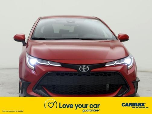 Photo 3 of 25 of 2021 Toyota Corolla Hatchback EDITION