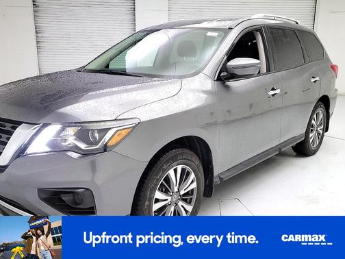 2017 Nissan Pathfinder S