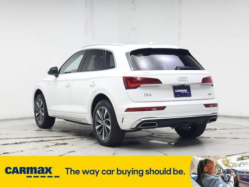 2022 Audi Q5 S-Line Premium