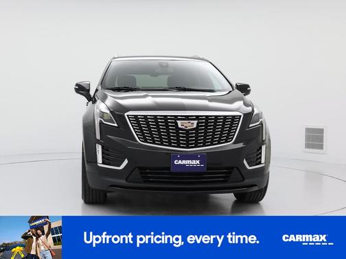 Black 2022 Cadillac XT5 Luxury