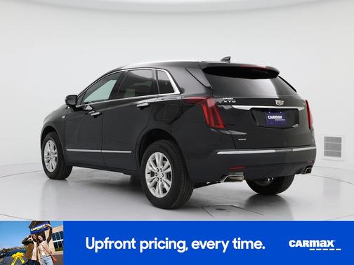 Black 2022 Cadillac XT5 Luxury