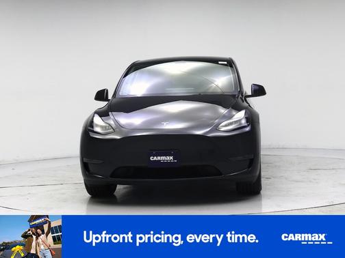 Gray 2024 Tesla Model Y Long Range