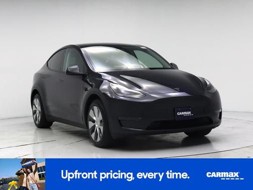 Gray 2024 Tesla Model Y Long Range