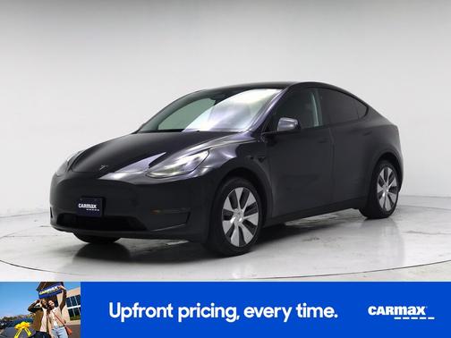 Gray 2024 Tesla Model Y Long Range