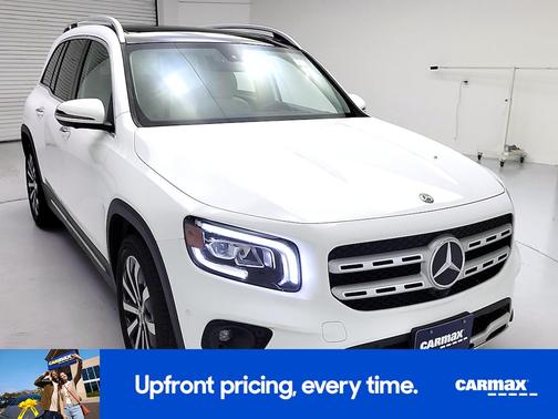 White 2020 Mercedes-Benz GLB 250