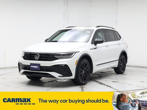 2022 Volkswagen Tiguan SE R-Line Black