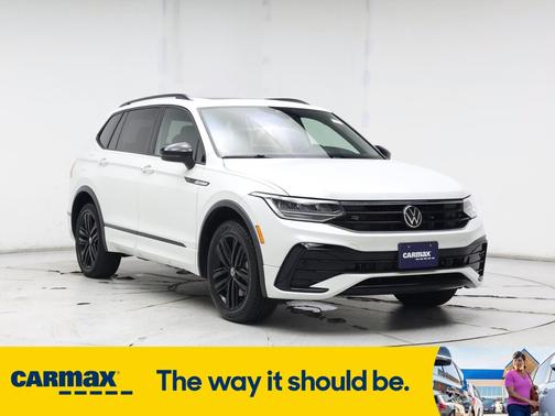 2022 Volkswagen Tiguan SE R-Line Black