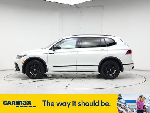 2022 Volkswagen Tiguan SE R-Line Black