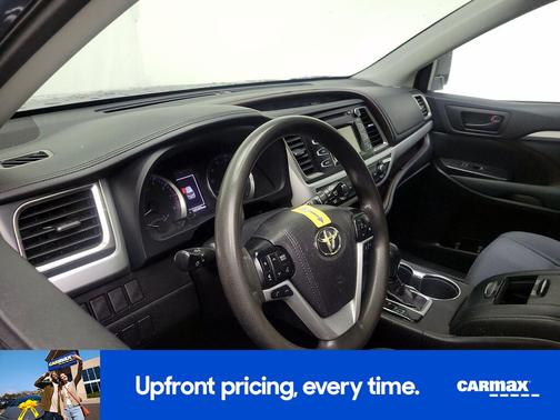 2019 Toyota Highlander LE