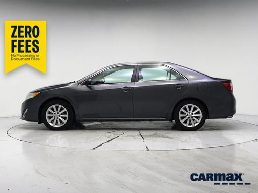 Gray 2014 Toyota Camry XLE