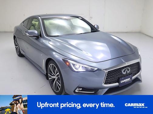 2017 INFINITI Q60 Premium