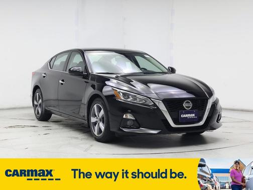 2019 Nissan Altima SV