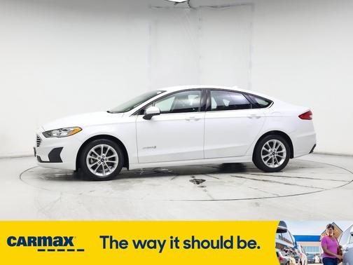 2019 Ford Fusion Hybrid SE