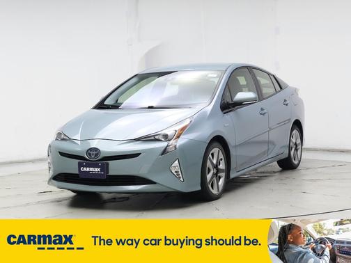 2016 Toyota Prius Three Touring
