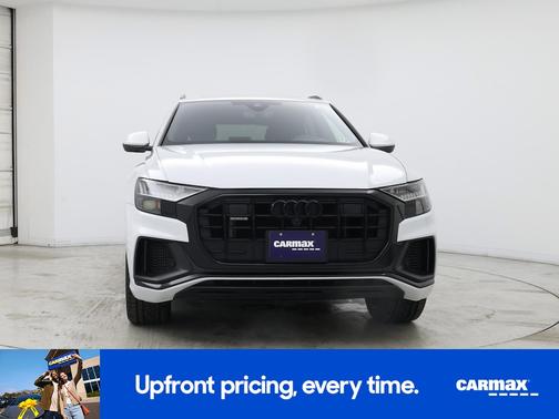 White 2023 Audi Q8 Premium Plus
