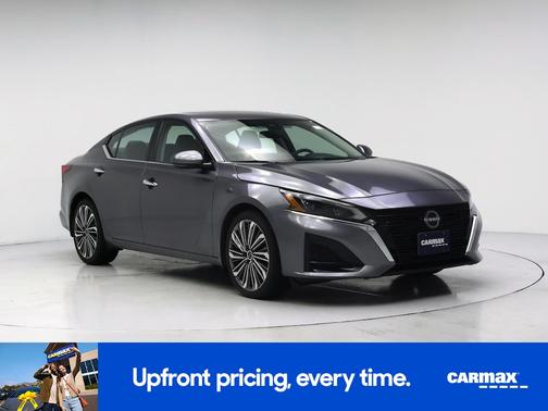 Gray 2024 Nissan Altima SL