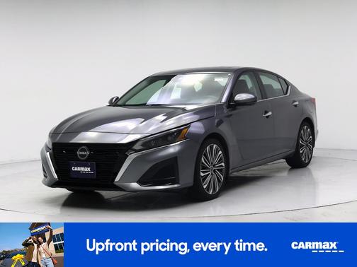 Gray 2024 Nissan Altima SL