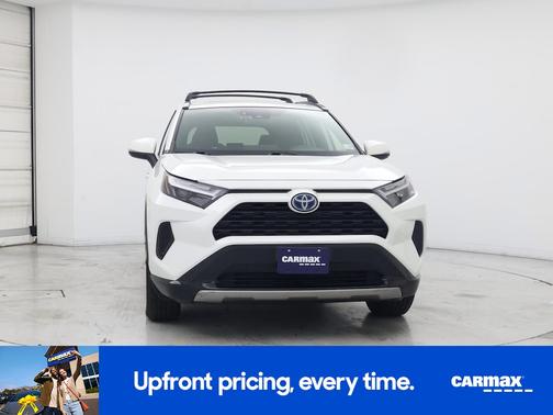 2022 Toyota RAV4 Hybrid SE