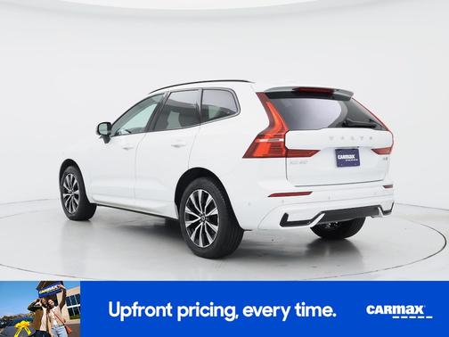 2024 Volvo XC60 B5 Plus Dark Theme