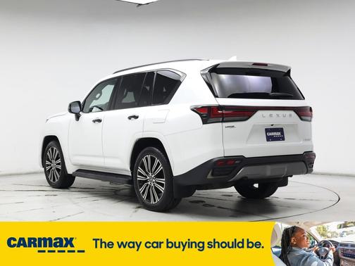 2022 Lexus LX 600 Luxury
