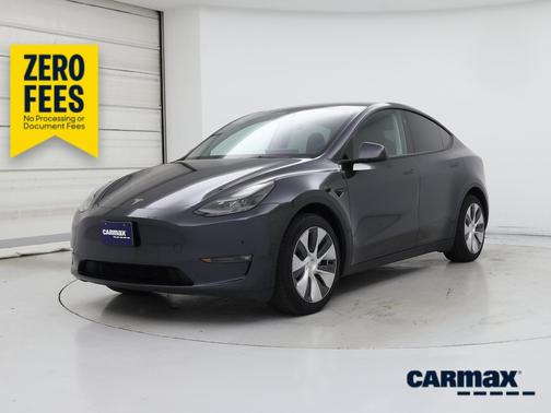 Gray 2024 Tesla Model Y Long Range