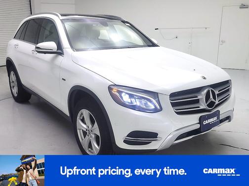 White 2018 Mercedes-Benz GLC 350e