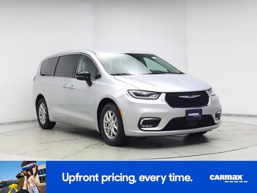 Silver 2024 Chrysler Pacifica Touring L