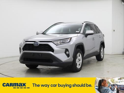 2020 Toyota RAV4 Hybrid XLE