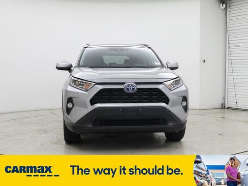 2020 Toyota RAV4 Hybrid XLE