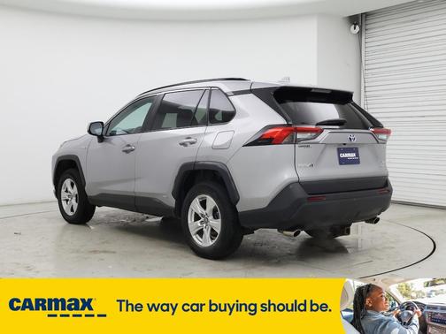 2020 Toyota RAV4 Hybrid XLE