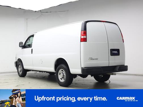 2024 Chevrolet Express 2500 