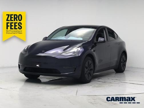 Gray 2024 Tesla Model Y Long Range