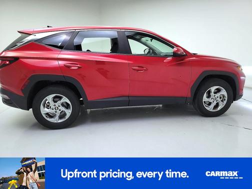 2023 Hyundai TUCSON SE