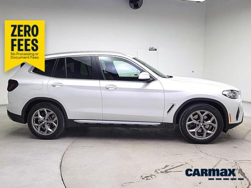 White 2022 BMW X3 XDrive30i