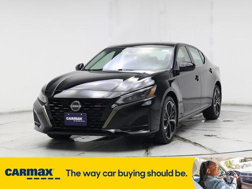 2023 Nissan Altima SR