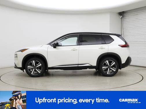 White 2023 Nissan Rogue SL