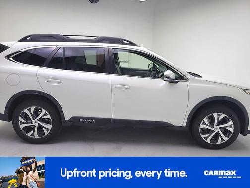 White 2022 Subaru Outback Limited XT