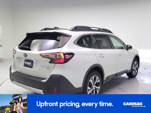 White 2022 Subaru Outback Limited XT