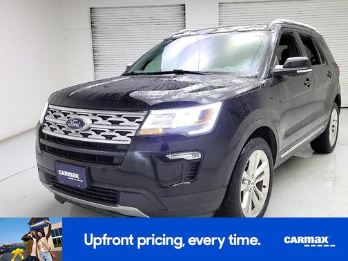 Black 2019 Ford Explorer XLT