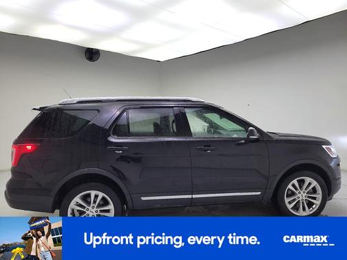 Black 2019 Ford Explorer XLT