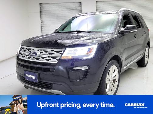Black 2019 Ford Explorer XLT