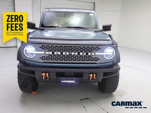Blue 2022 Ford Bronco Badlands