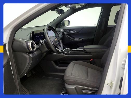 White 2025 Chevrolet Equinox LT