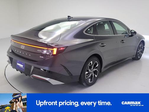 Gray 2025 Hyundai SONATA SEL