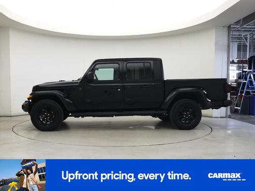 2022 Jeep Gladiator Altitude